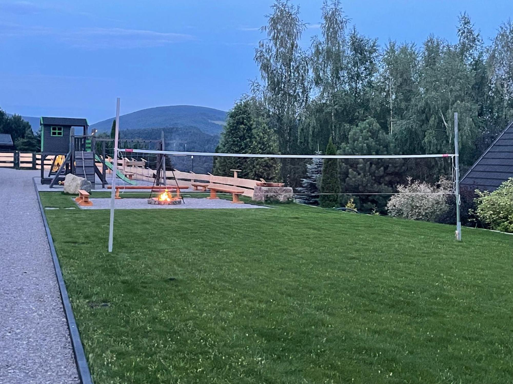 Domek Drewniany W Gorach Jacuzzi & Balia - Osada Chelm Stroza  Eksteriør bilde